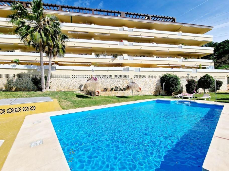 Апартаменти Royal Golf View: 2Br, Pools & Ac Sitio de Calahonda Екстер'єр фото