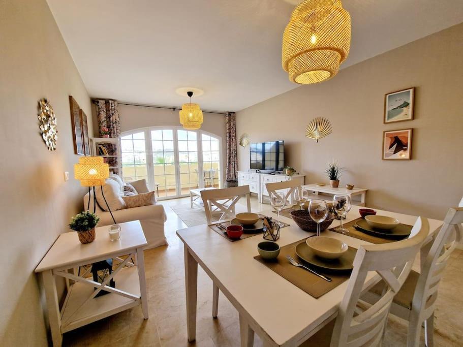 Апартаменти Royal Golf View: 2Br, Pools & Ac Sitio de Calahonda Екстер'єр фото